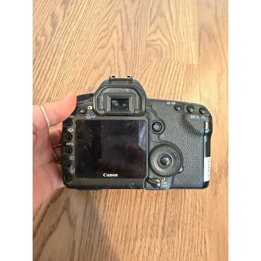 Canon EOS 5D Mark II Full-Frame DSLR Camera (Body Only) 21.1MP
